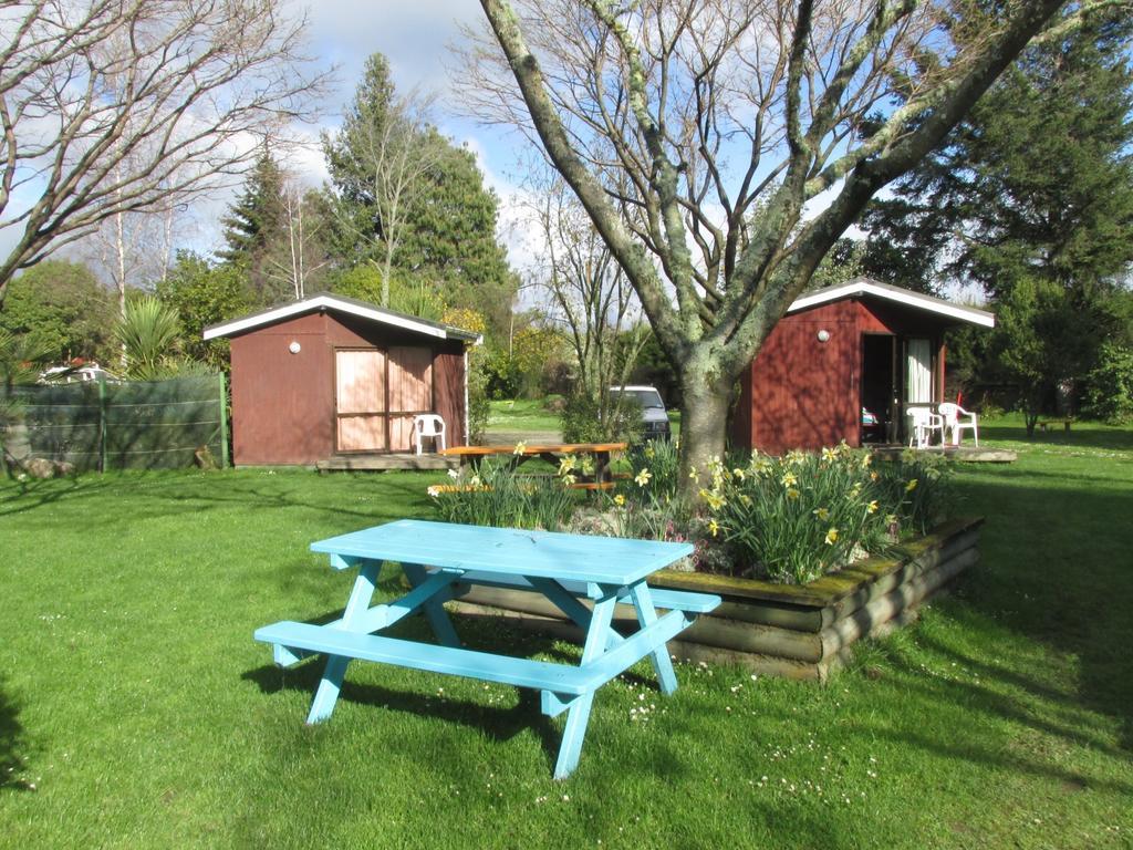 מוטואקה Fernwood Holiday Park חדר תמונה