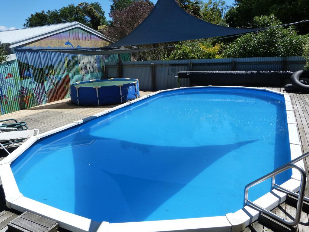 מוטואקה Fernwood Holiday Park חדר תמונה